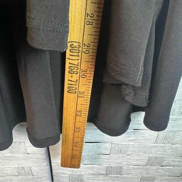 Torrid Black short flutter sleeve with least detail, empire black plus size - Picture 9 of 10